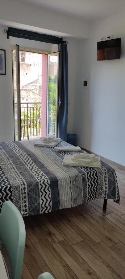 B&B Akropolis Taormina Luaran gambar
