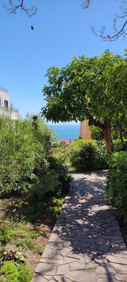 B&B Akropolis Taormina Luaran gambar