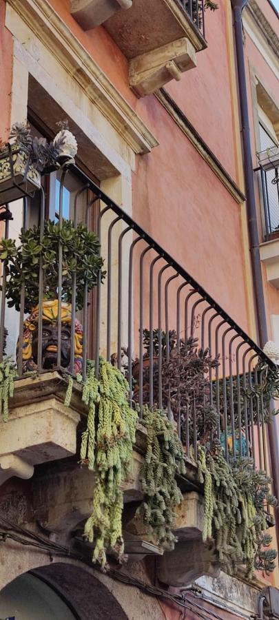 B&B Akropolis Taormina Luaran gambar