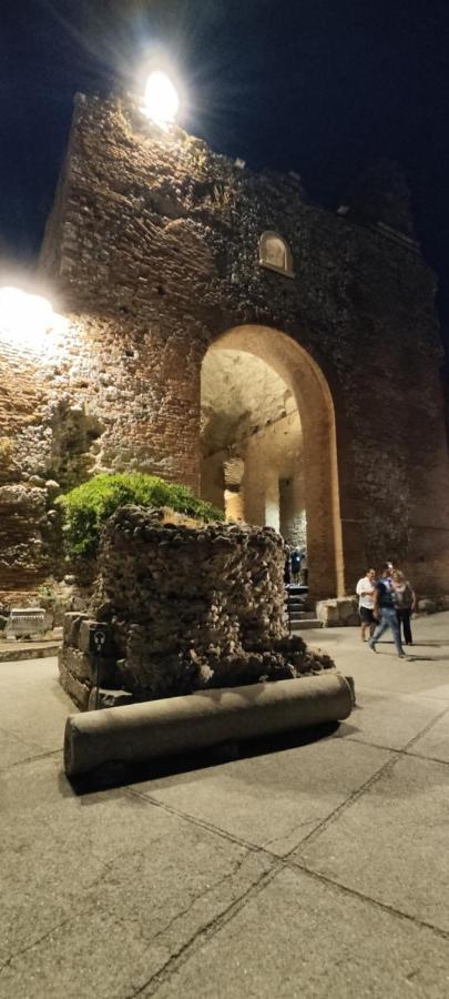 B&B Akropolis Taormina Luaran gambar